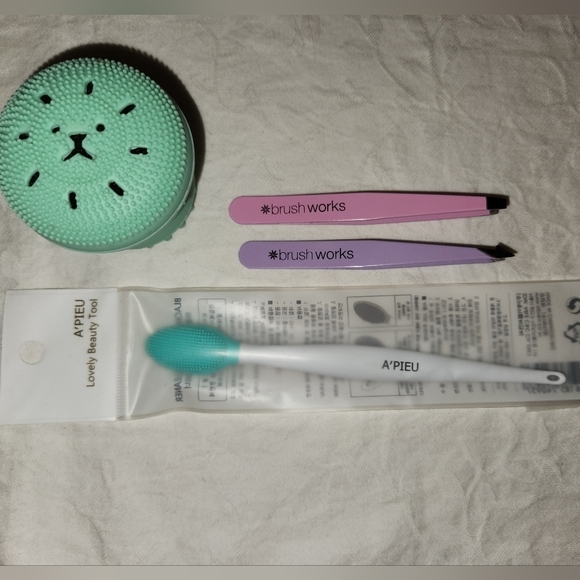 LOT Beauty facial hair bundle - Picture 8 of 10